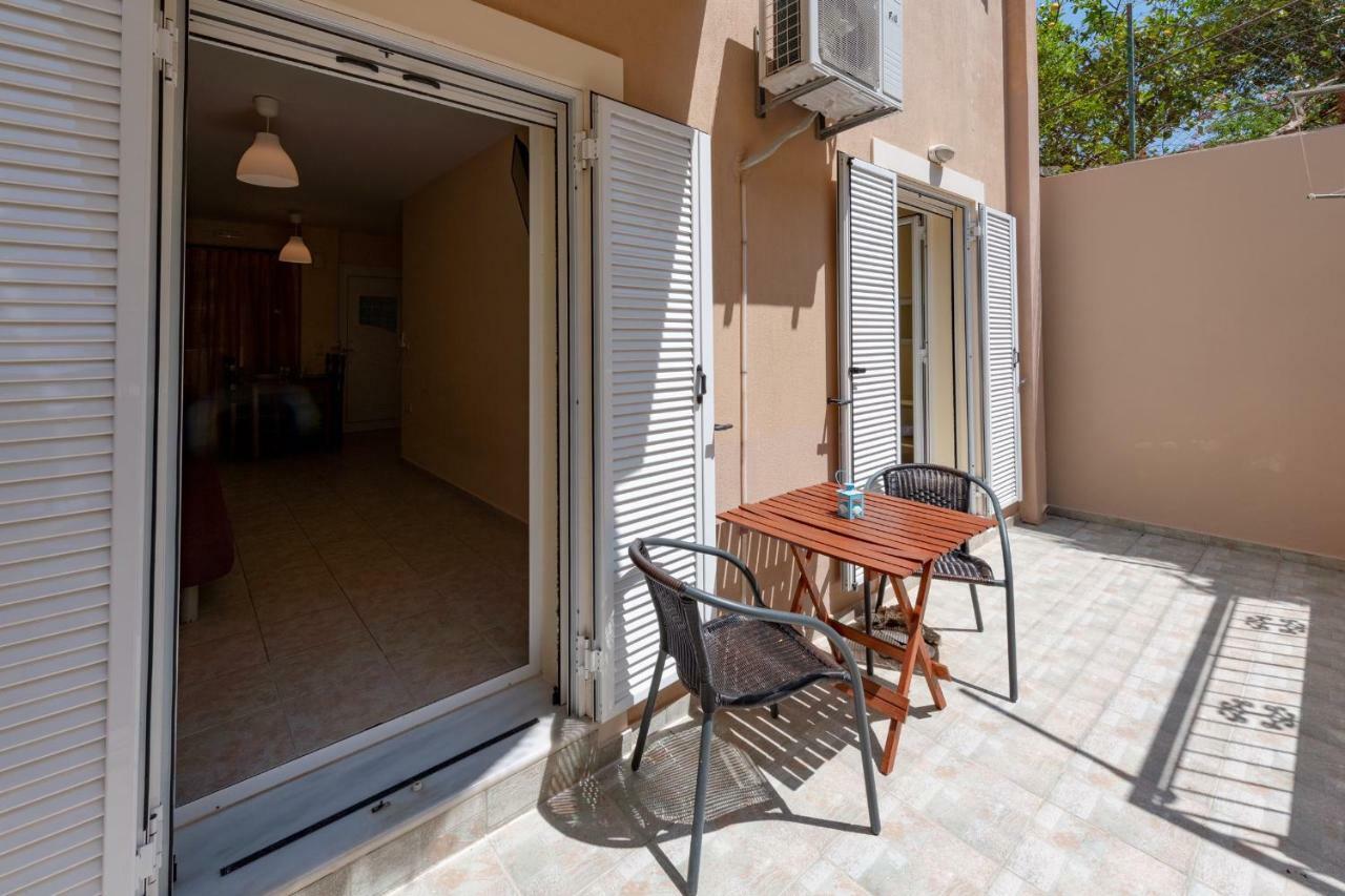 La Casa Di Nonna Apartment Argostolion Exterior foto